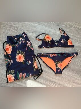 Triangl Navy Floral Neoprene Bikini Set with Matching Bag - Top S / Bottom XS